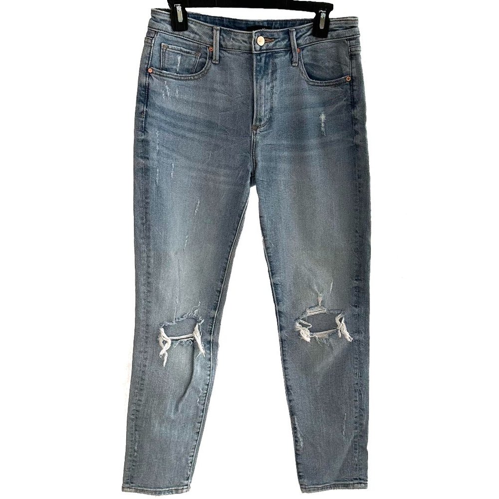 NwOT BLOOMINGDALE'S Jeans in Medium Blue Wash w. Distressed Detailing Size 27